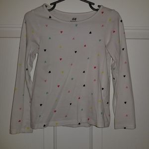 H&M white shirt w color hearts